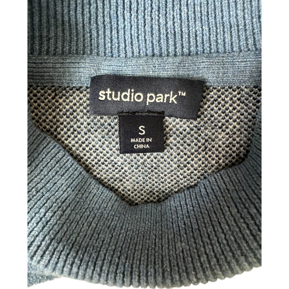 Studio Park X Courtney Khondabi Heart Sweater Blue Small Valentine Winter - Picture 7 of 12